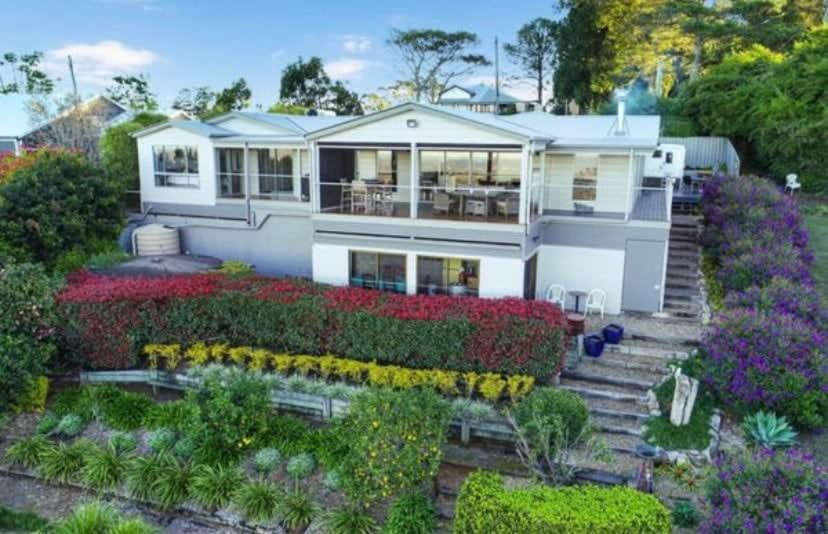 Flaxton Garden Home With Spectacular Coastal Views Montville Εξωτερικό φωτογραφία